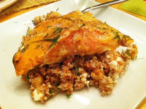 bulgar with salmon close